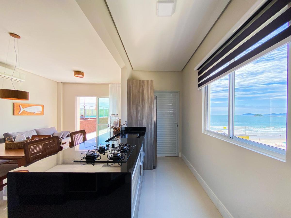 ゴヴェルナドール・セウソ・ラーモスInfinito - Cobertura Frente Mar Com Piscinaアパートメント エクステリア 写真